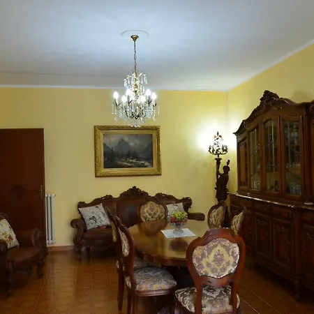La Casa Del Borgo ספקיה